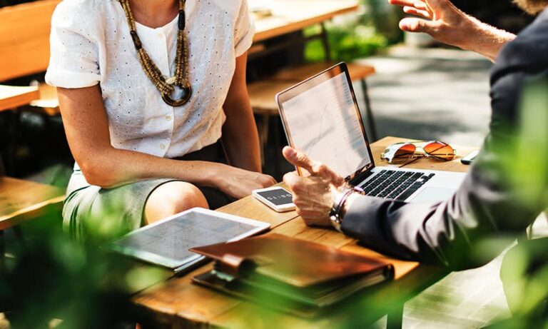 The Dual Impact of Artificial Intelligence on Employment